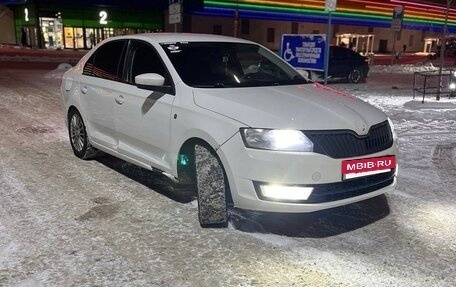 Skoda Rapid I, 2015 год, 550 000 рублей, 3 фотография