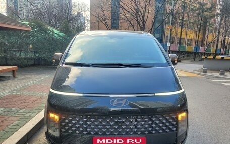 Hyundai Staria, 2025 год, 10 190 000 рублей, 2 фотография