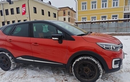 Renault Kaptur I рестайлинг, 2016 год, 1 485 000 рублей, 2 фотография