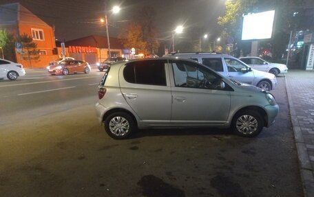 Toyota Vitz, 1999 год, 300 000 рублей, 4 фотография