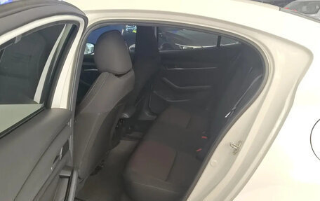 Mazda 3, 2022 год, 1 600 605 рублей, 15 фотография