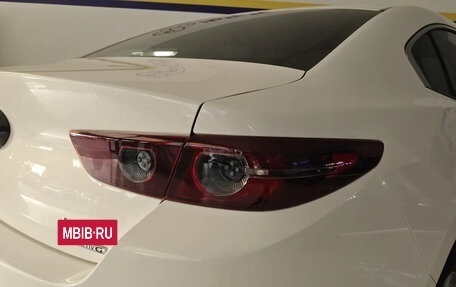 Mazda 3, 2022 год, 1 600 605 рублей, 5 фотография