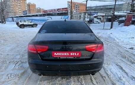 Audi A8, 2011 год, 1 600 000 рублей, 2 фотография