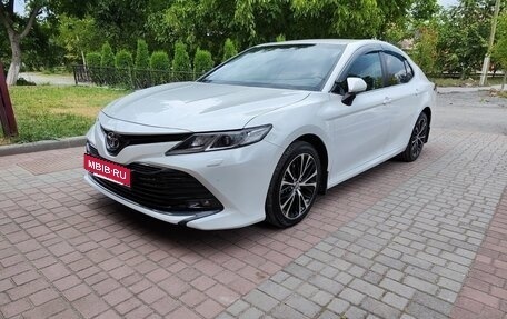 Toyota Camry, 2020 год, 3 000 000 рублей, 11 фотография