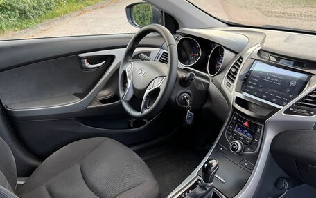 Hyundai Elantra V, 2015 год, 1 060 000 рублей, 11 фотография