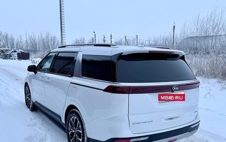 KIA Carnival, 2021 год, 3 500 000 рублей, 6 фотография