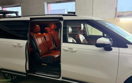 KIA Carnival, 2021 год, 3 500 000 рублей, 20 фотография