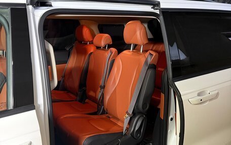 KIA Carnival, 2021 год, 3 500 000 рублей, 19 фотография