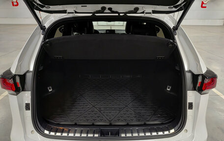 Lexus NX I, 2014 год, 2 802 950 рублей, 10 фотография