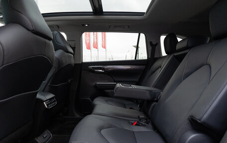 Toyota Highlander, 2025 год, 6 190 000 рублей, 13 фотография