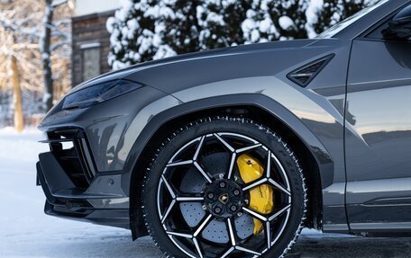 Lamborghini Urus I, 2024 год, 34 250 000 рублей, 8 фотография