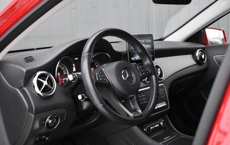 Mercedes-Benz GLA, 2019 год, 2 899 888 рублей, 18 фотография