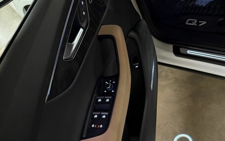 Audi Q7, 2024 год, 8 500 000 рублей, 12 фотография