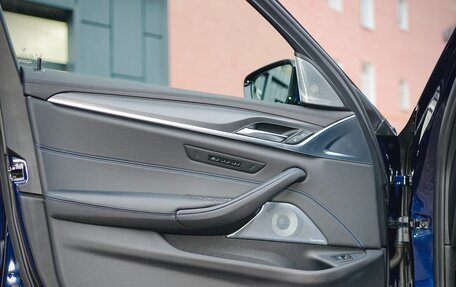 BMW 5 серия, 2020 год, 5 950 000 рублей, 17 фотография