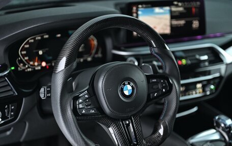 BMW 5 серия, 2020 год, 5 299 999 рублей, 23 фотография