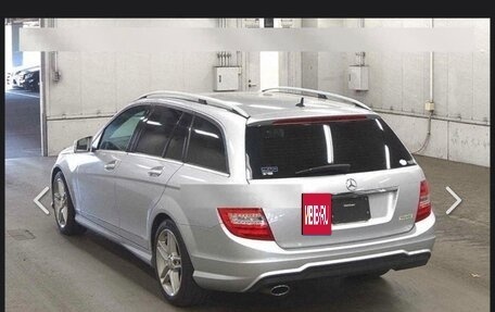 Mercedes-Benz C-Класс, 2012 год, 1 400 000 рублей, 6 фотография