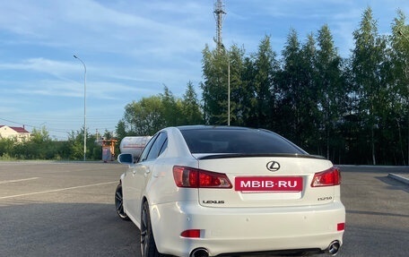 Lexus IS II рестайлинг 2, 2012 год, 1 580 000 рублей, 2 фотография