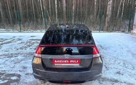 Honda Insight II рестайлинг, 2012 год, 1 100 000 рублей, 6 фотография