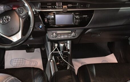 Toyota Corolla, 2013 год, 1 495 000 рублей, 5 фотография