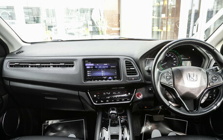 Honda Vezel, 2019 год, 1 723 000 рублей, 15 фотография