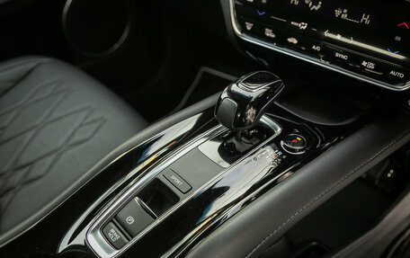 Honda Vezel, 2019 год, 1 723 000 рублей, 10 фотография