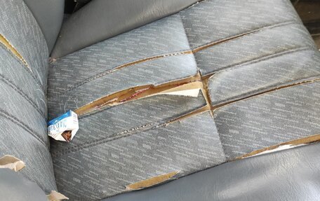 Toyota Sprinter VIII (E110), 2000 год, 123 000 рублей, 13 фотография