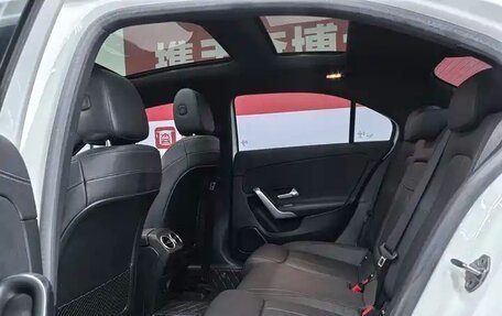 Mercedes-Benz A-Класс, 2021 год, 2 070 000 рублей, 11 фотография