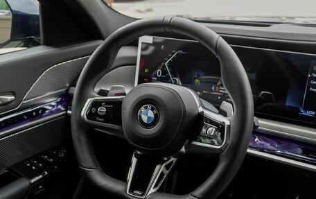 BMW 7 серия, 2024 год, 18 250 000 рублей, 14 фотография