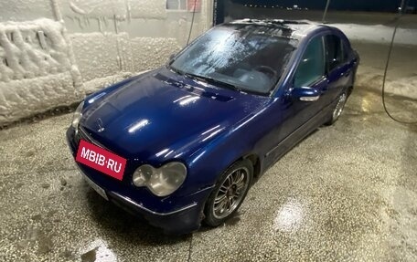 Mercedes-Benz C-Класс, 2001 год, 400 000 рублей, 6 фотография