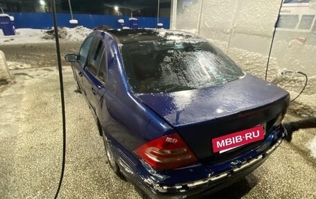 Mercedes-Benz C-Класс, 2001 год, 400 000 рублей, 8 фотография