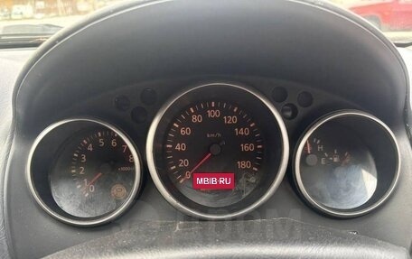 Nissan Wingroad III, 2002 год, 250 000 рублей, 10 фотография