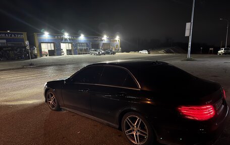 Mercedes-Benz E-Класс, 2015 год, 1 700 000 рублей, 1 фотография