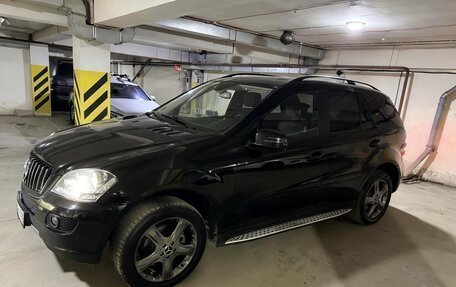 Mercedes-Benz M-Класс, 2005 год, 1 450 000 рублей, 1 фотография