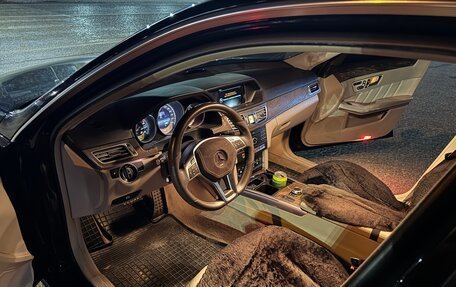 Mercedes-Benz E-Класс, 2015 год, 1 700 000 рублей, 7 фотография