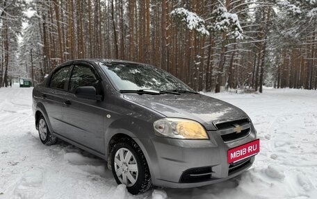 Chevrolet Aveo III, 2010 год, 349 000 рублей, 3 фотография