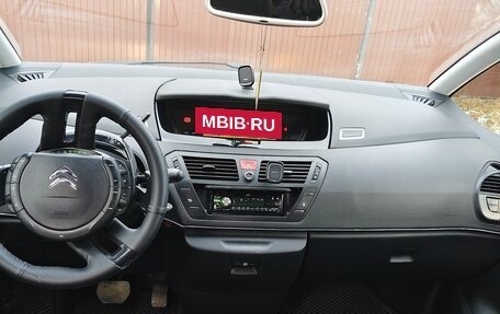 Citroen C4 Picasso II рестайлинг, 2011 год, 800 000 рублей, 13 фотография