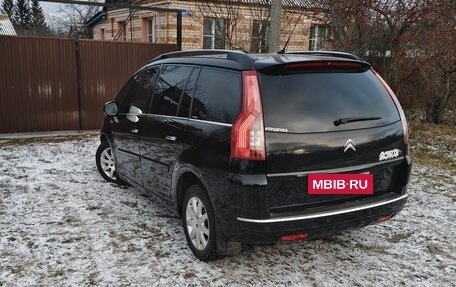 Citroen C4 Picasso II рестайлинг, 2011 год, 800 000 рублей, 20 фотография