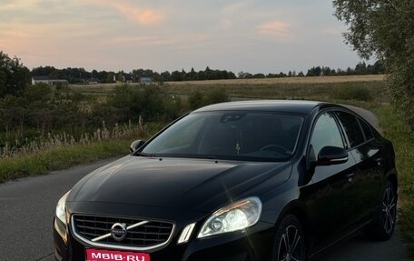 Volvo S60 III, 2011 год, 850 000 рублей, 1 фотография