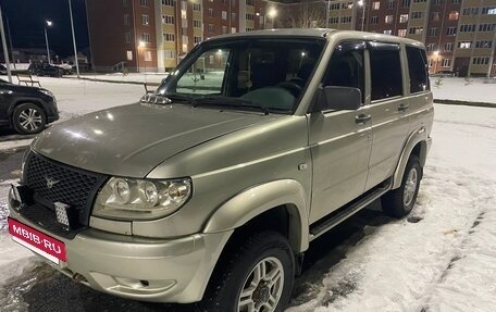 ЛуАЗ Patriot, 2010 год, 700 000 рублей, 2 фотография