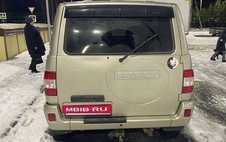 ЛуАЗ Patriot, 2010 год, 700 000 рублей, 4 фотография