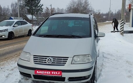 Volkswagen Sharan I рестайлинг, 2002 год, 440 000 рублей, 1 фотография