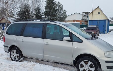 Volkswagen Sharan I рестайлинг, 2002 год, 440 000 рублей, 4 фотография