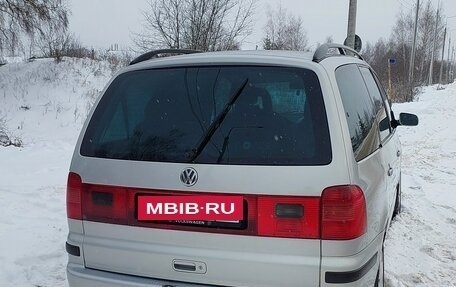 Volkswagen Sharan I рестайлинг, 2002 год, 440 000 рублей, 3 фотография