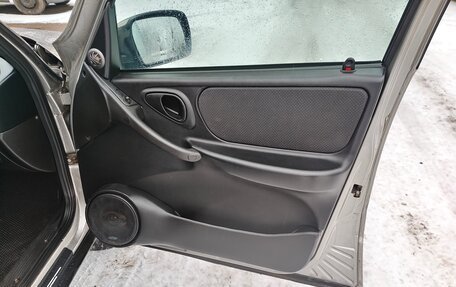 Chevrolet Niva I рестайлинг, 2013 год, 519 000 рублей, 16 фотография