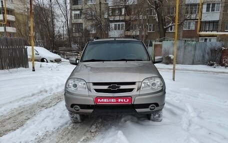 Chevrolet Niva I рестайлинг, 2013 год, 519 000 рублей, 8 фотография
