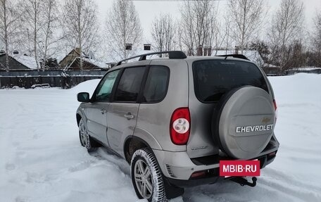 Chevrolet Niva I рестайлинг, 2013 год, 519 000 рублей, 6 фотография