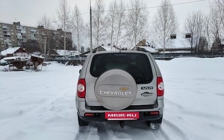 Chevrolet Niva I рестайлинг, 2013 год, 519 000 рублей, 5 фотография