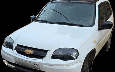 Chevrolet Niva I рестайлинг, 2017 год, 750 000 рублей, 1 фотография