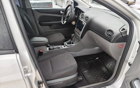 Ford Focus II рестайлинг, 2011 год, 671 000 рублей, 18 фотография