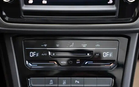 Volkswagen Touran III, 2022 год, 1 632 003 рублей, 15 фотография